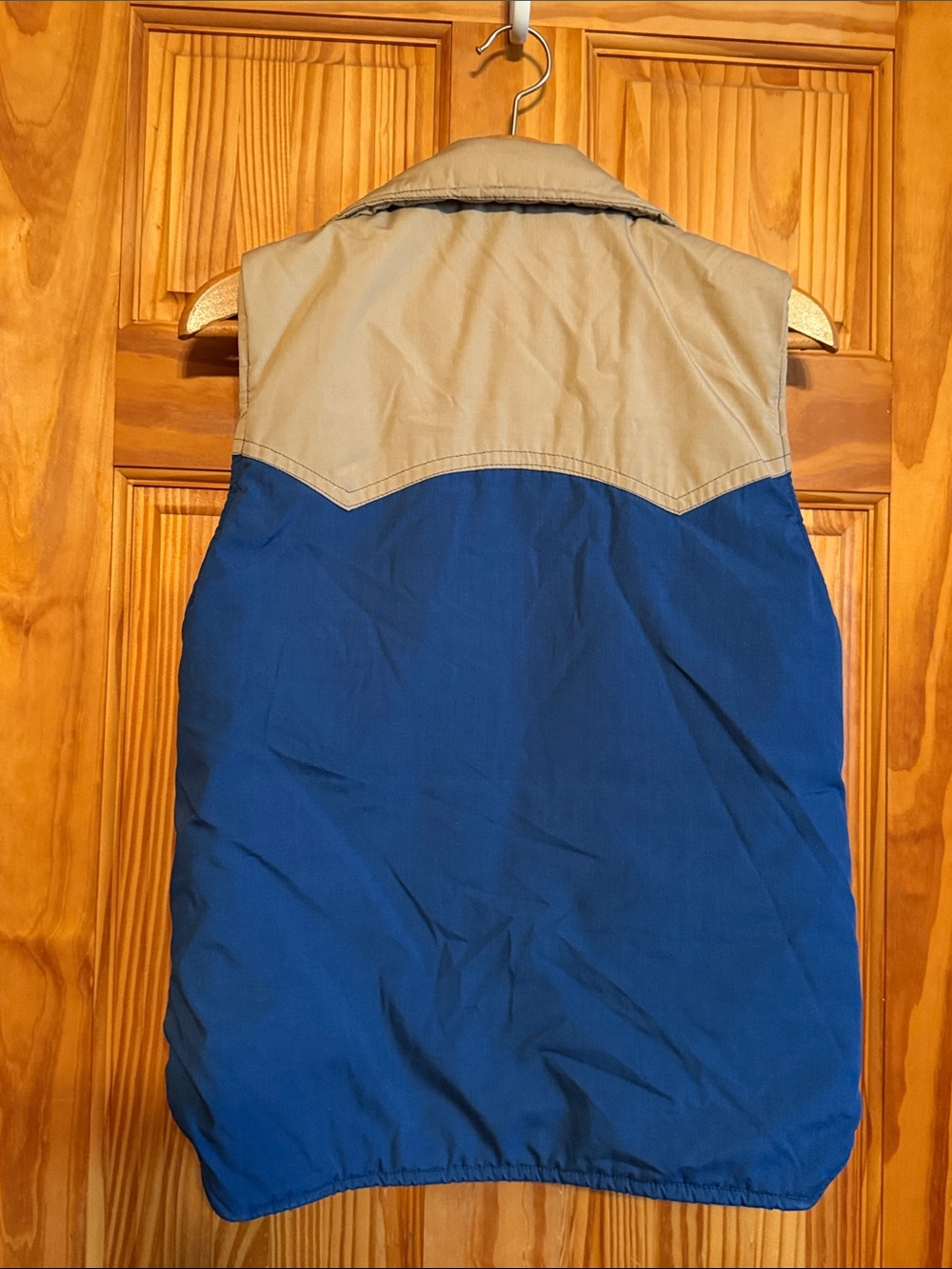 CAMP 7 Vintage Two-Tone Puffer Vest in Blue and Tan - Picture 6 of 8